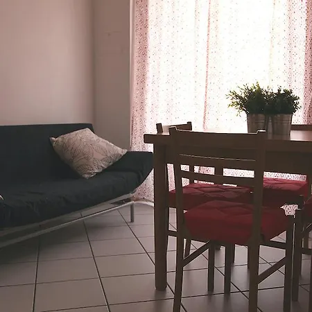 Romeguesthome Rom